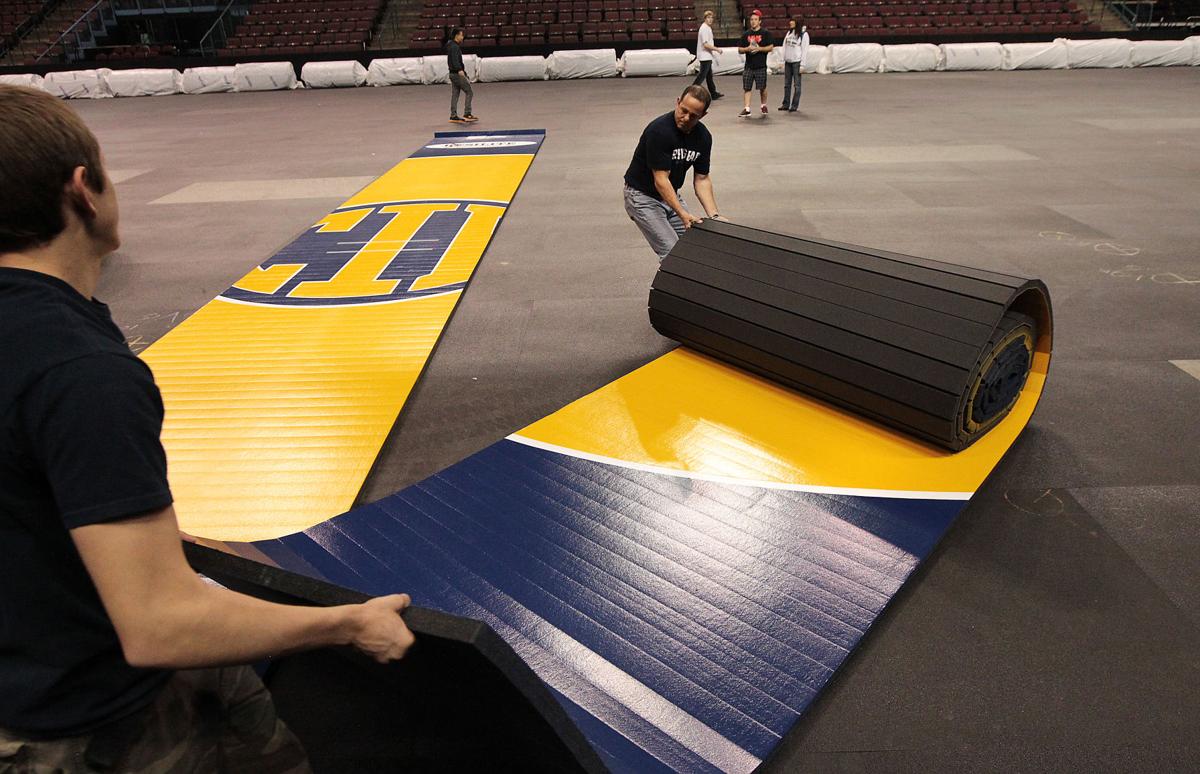 Bakersfield Rolls Out The Welcome Mat Again For Cif State Wrestling Championships News Bakersfield Com
