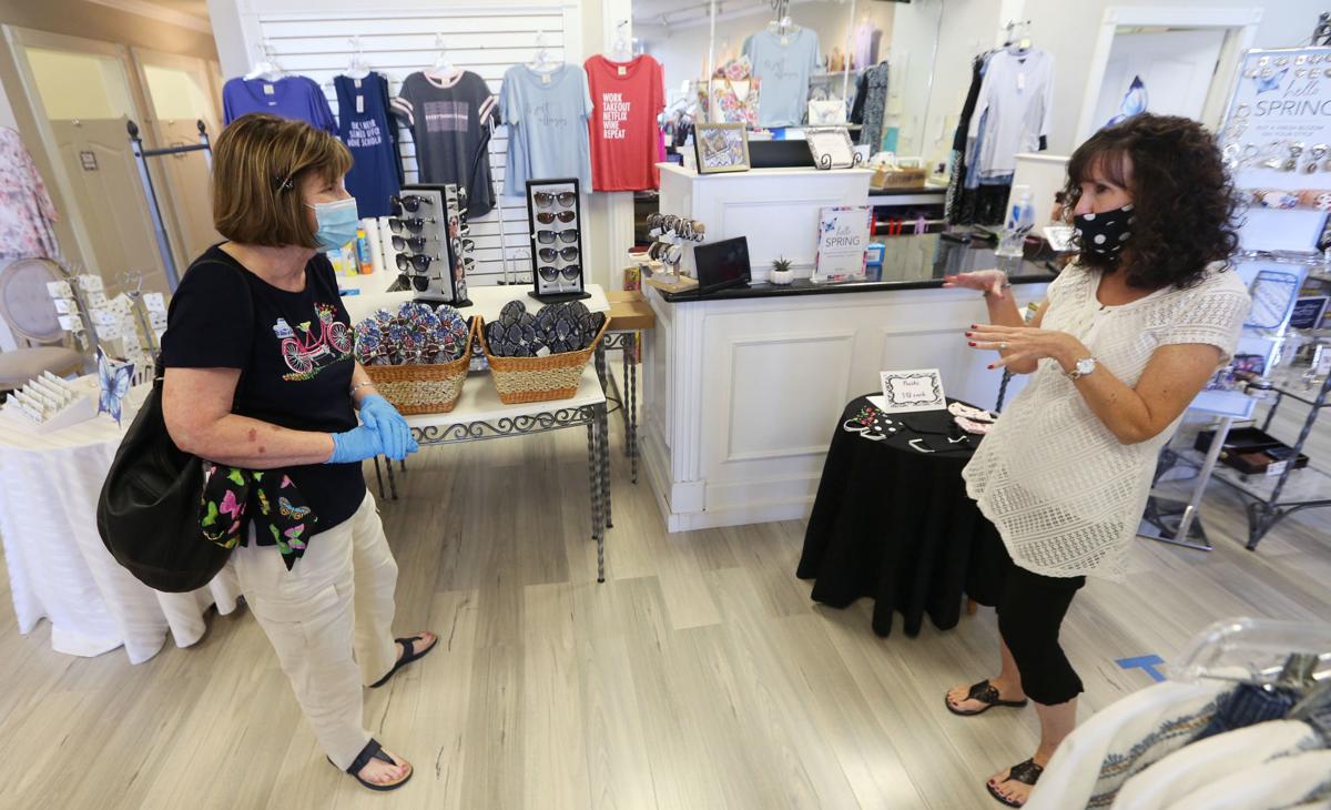 Bakersfield Shopping Centers Reopen Unevenly News Bakersfield Com