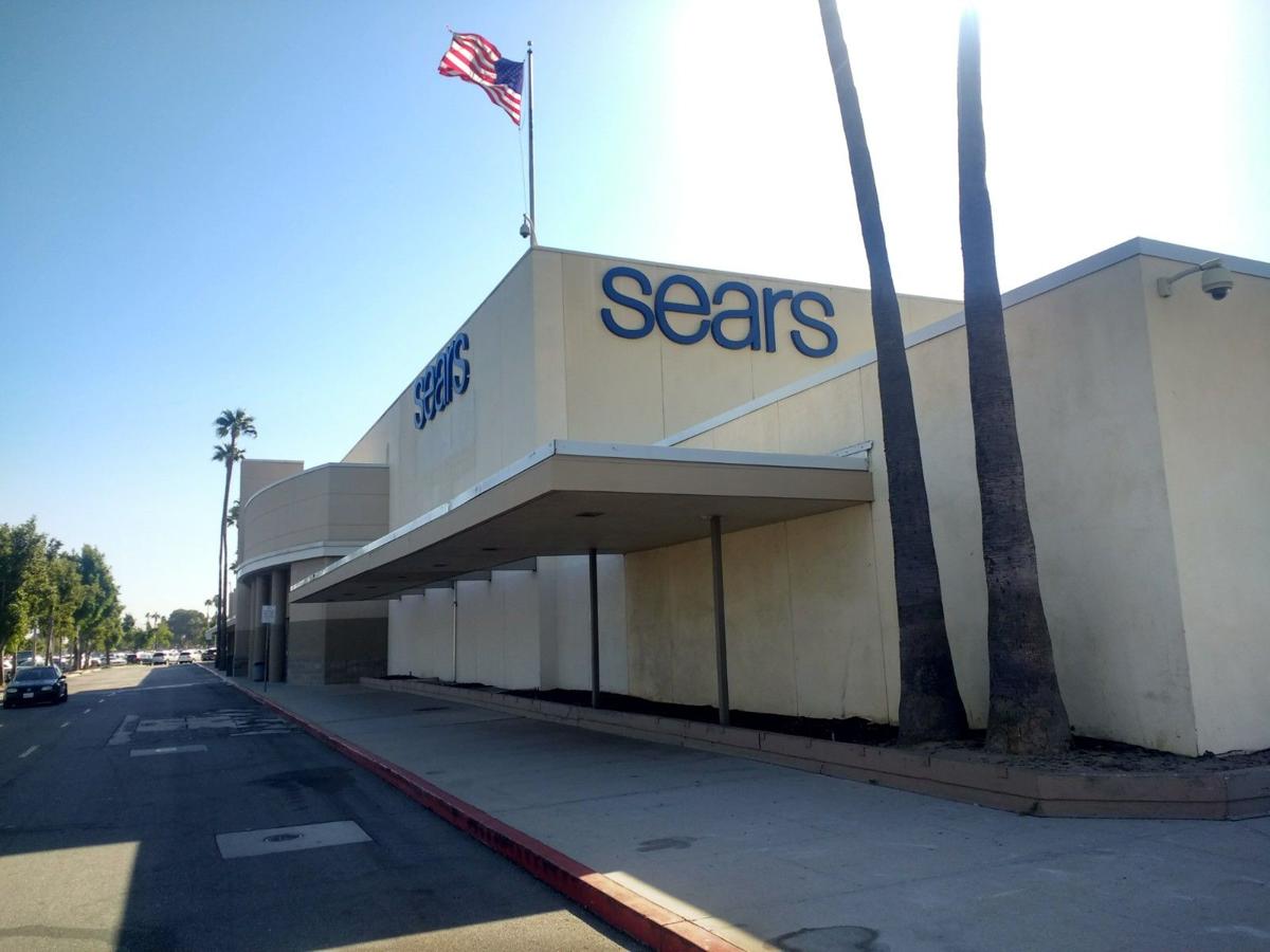 Sears in Bakersfield and Kmart in Delano stores closing Business