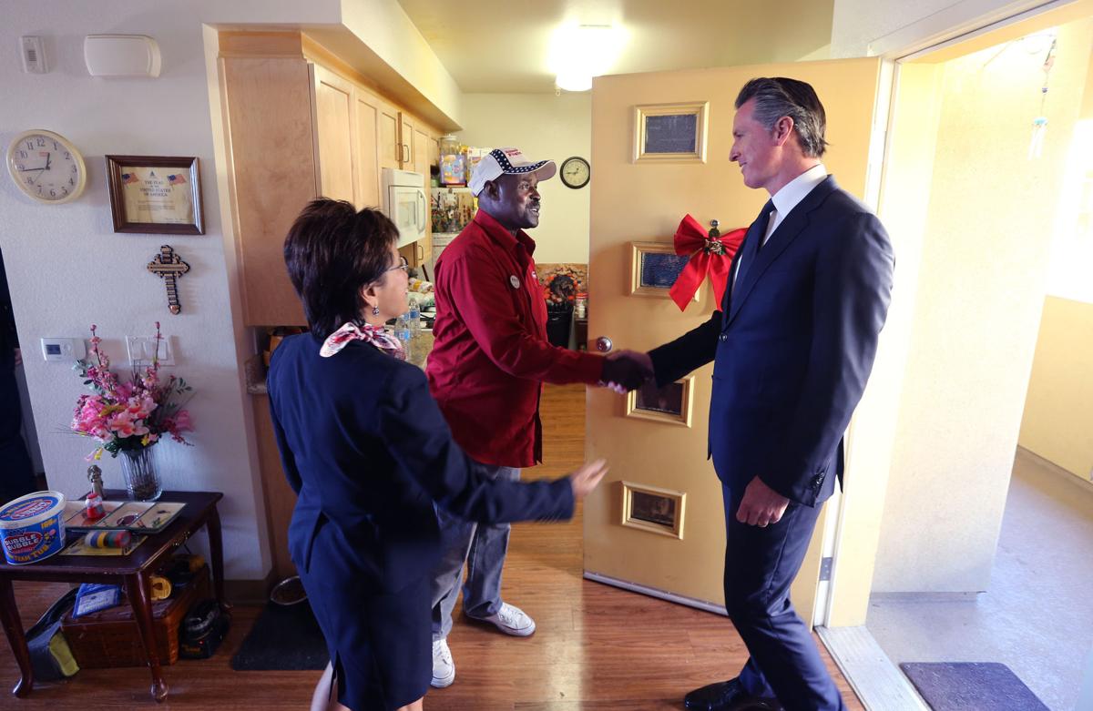 Gov Gavin Newsom Visits Bakersfield In Search Of Answers To Homeless Crisis News Bakersfield Com