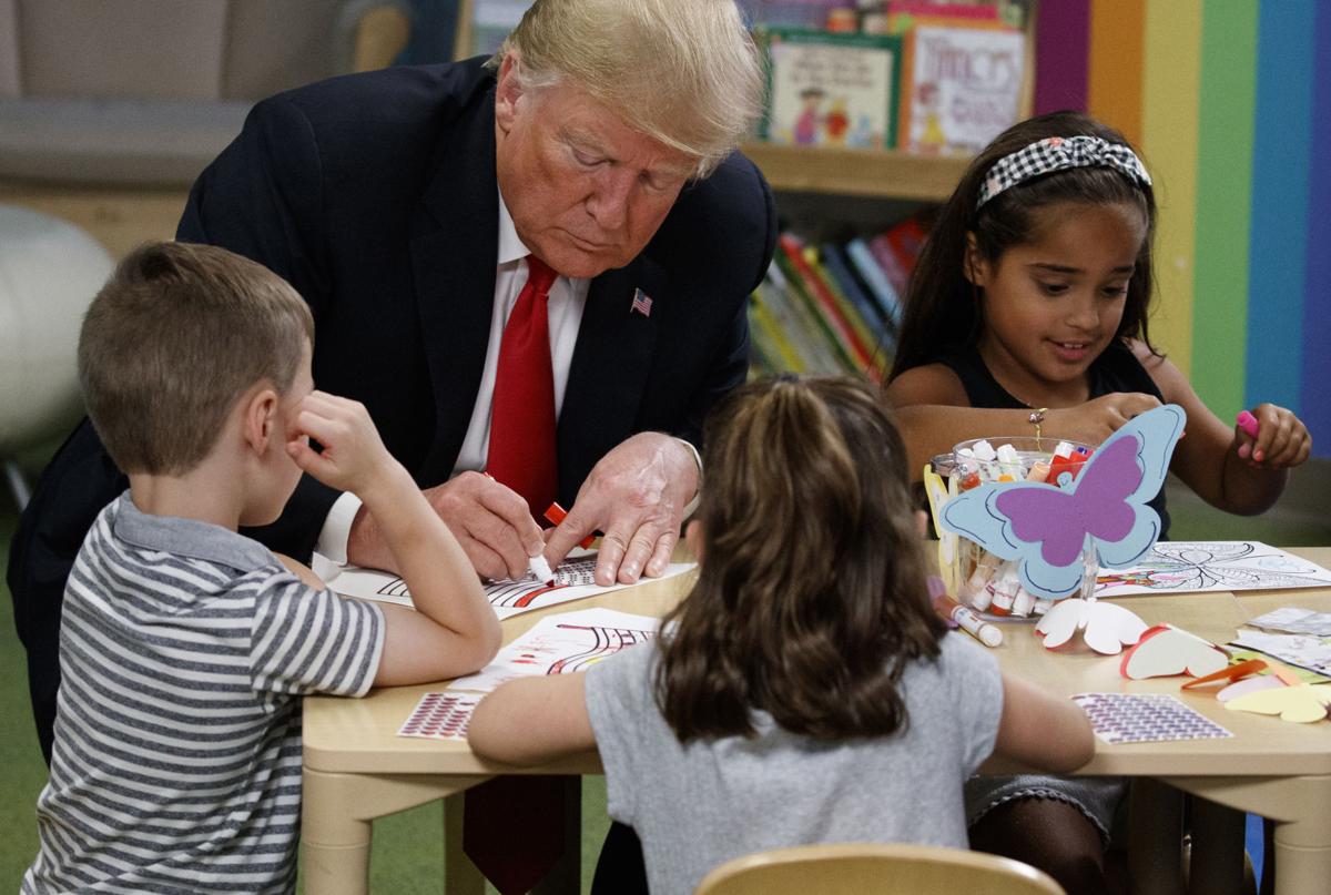 Photo Gallery Trump Visits Nationwide Children S Hospital In Ohio Multimedia Bakersfield Com