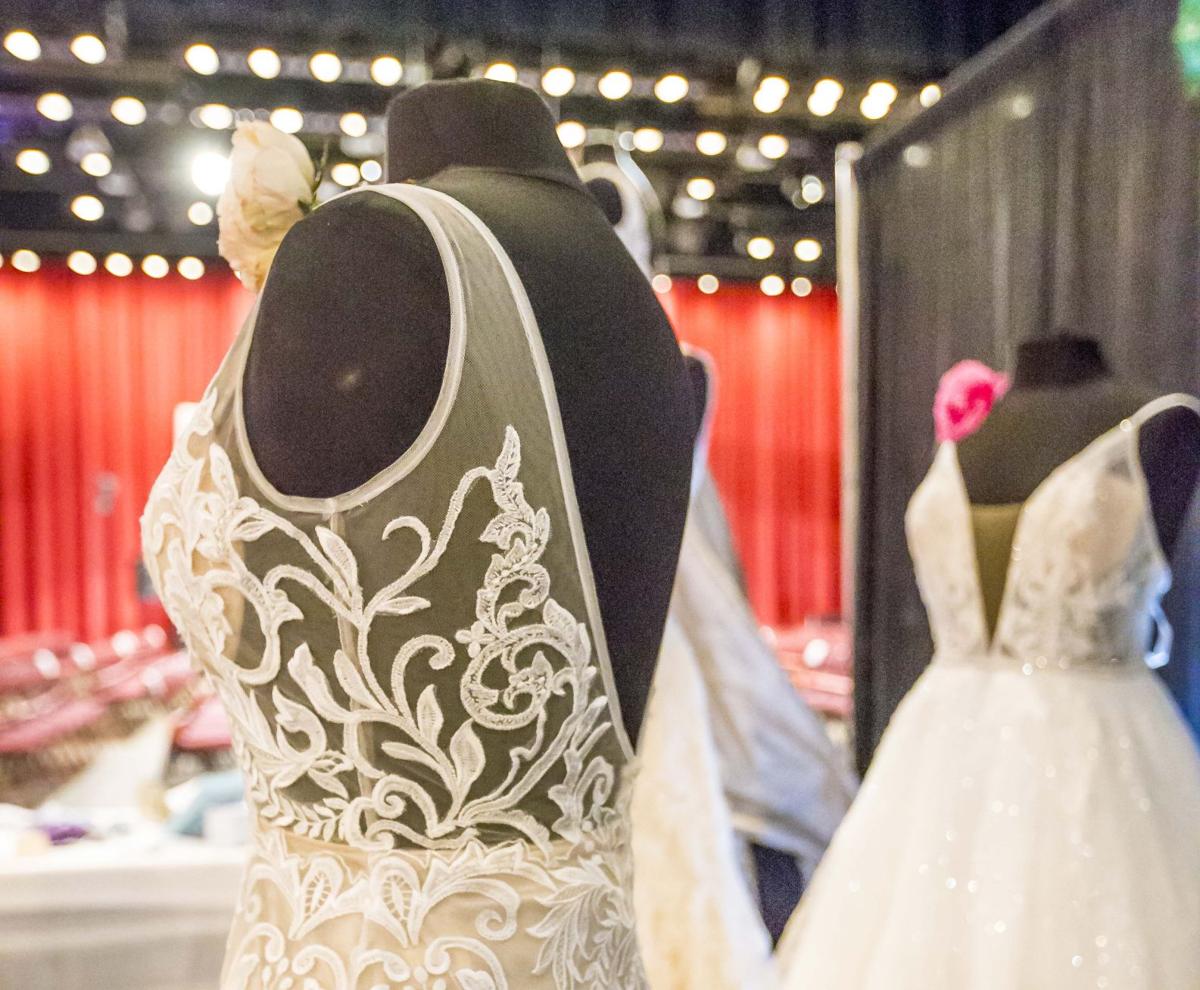 Bridal Show shows Bakersfield what to expect for 2018 wedding trends