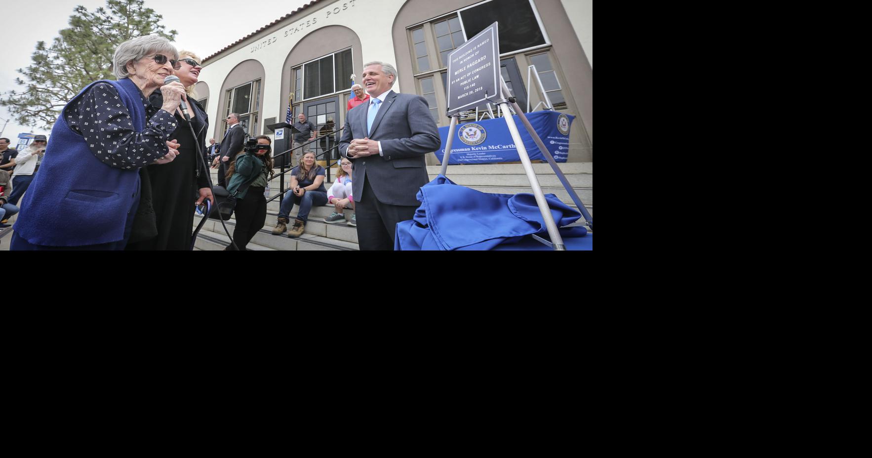 PHOTO GALLERY Downtown Bakersfield Post Office Renamed To Honor Merle