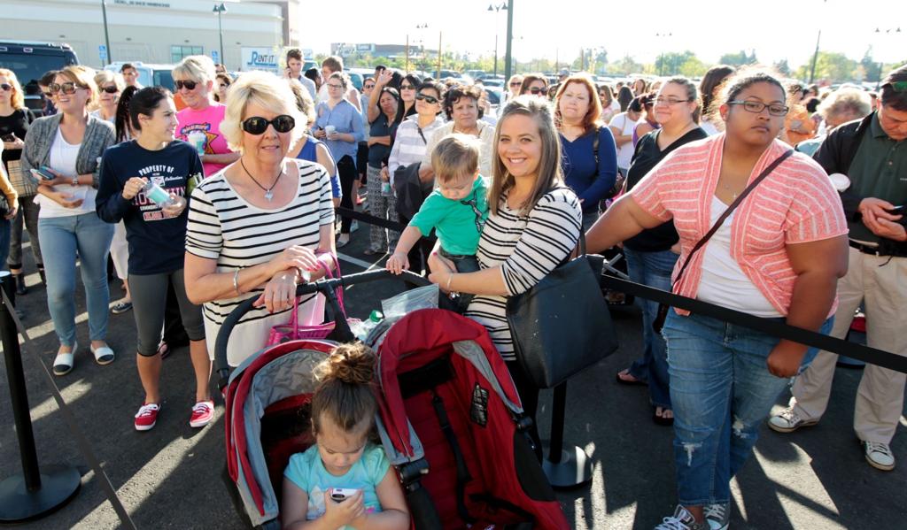 Shoppers swarm the opening of the new Nordstrom Rack in Reno