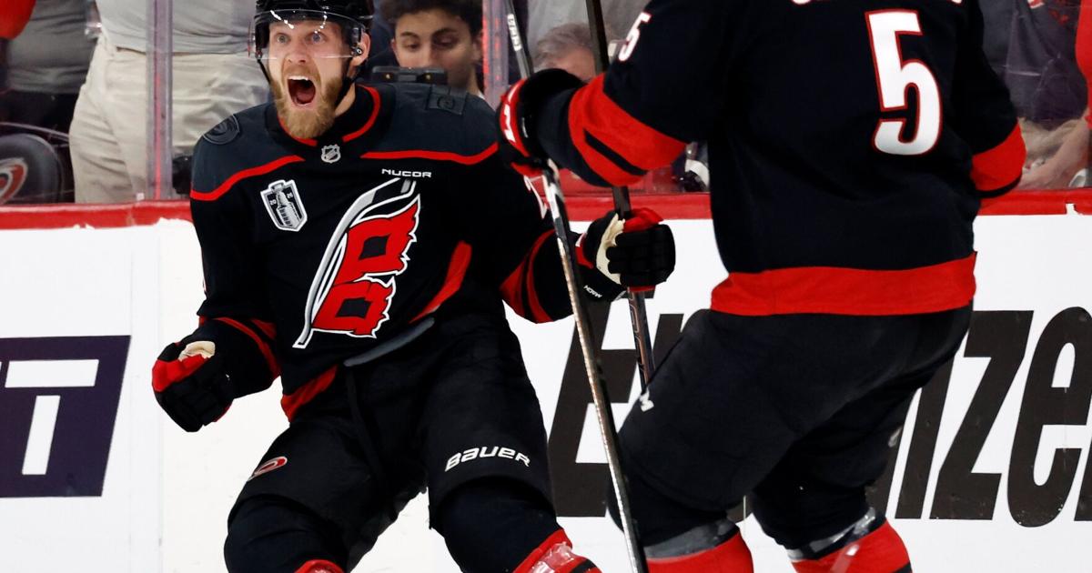 APTOPIX Stanley Cup Golden Knights Hurricanes Hockey
