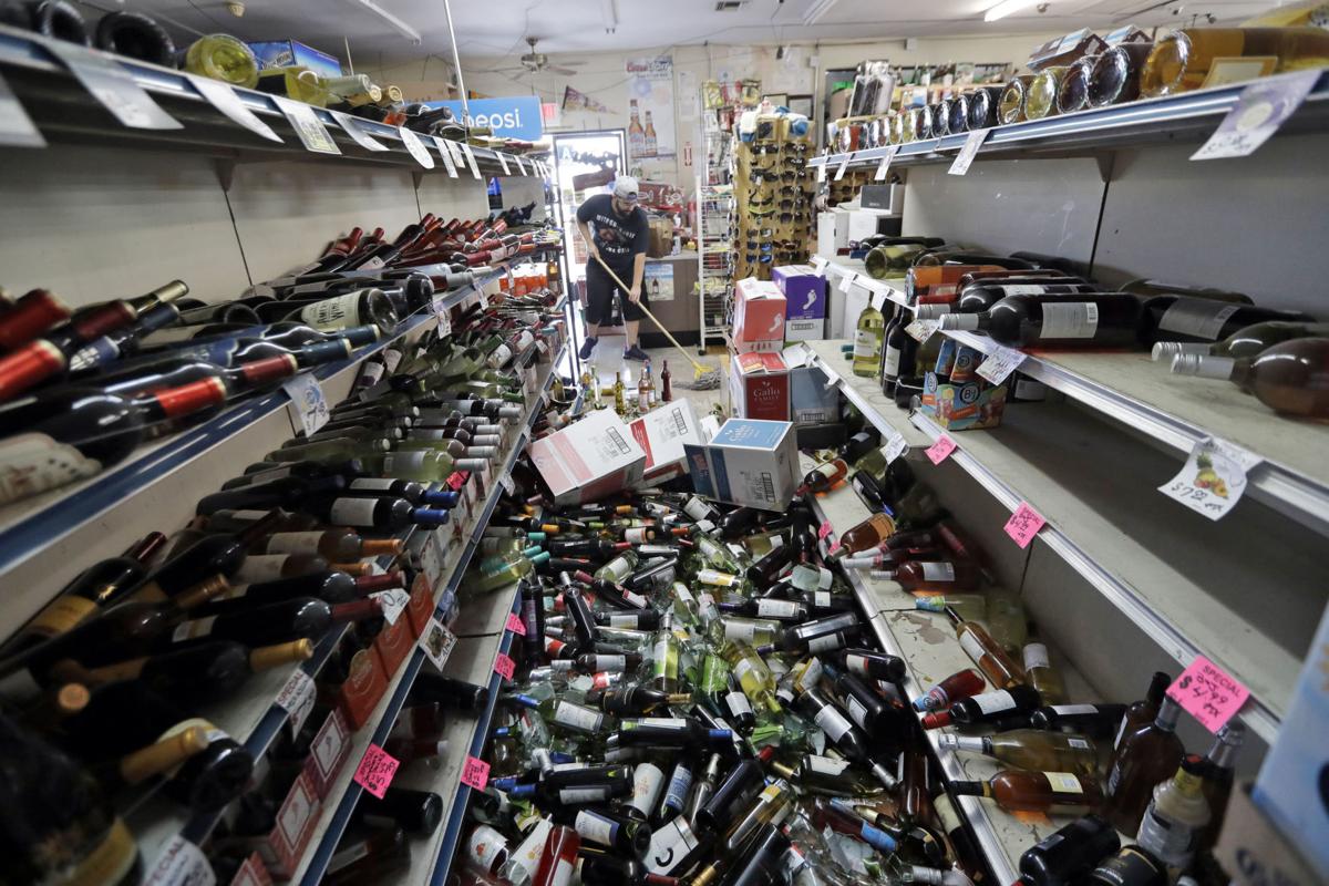 APTOPIX California Earthquake