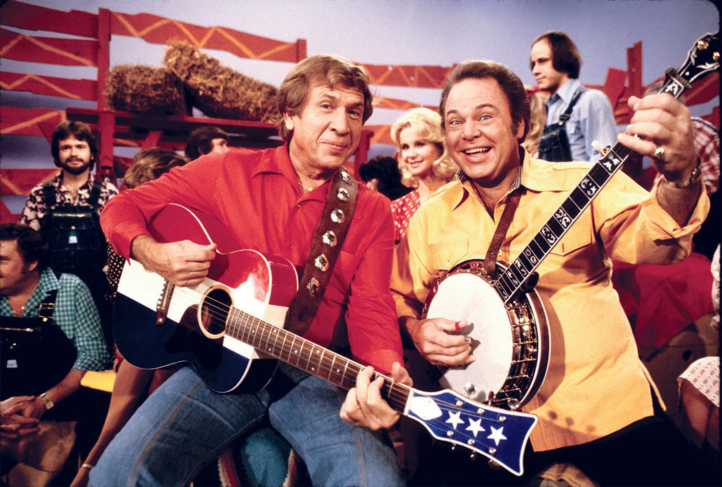 Country music stars recall Roy Clark's legacy | Entertainment
