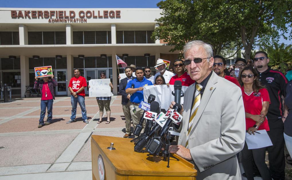 ICE detains Bakersfield College student, says he and brother are