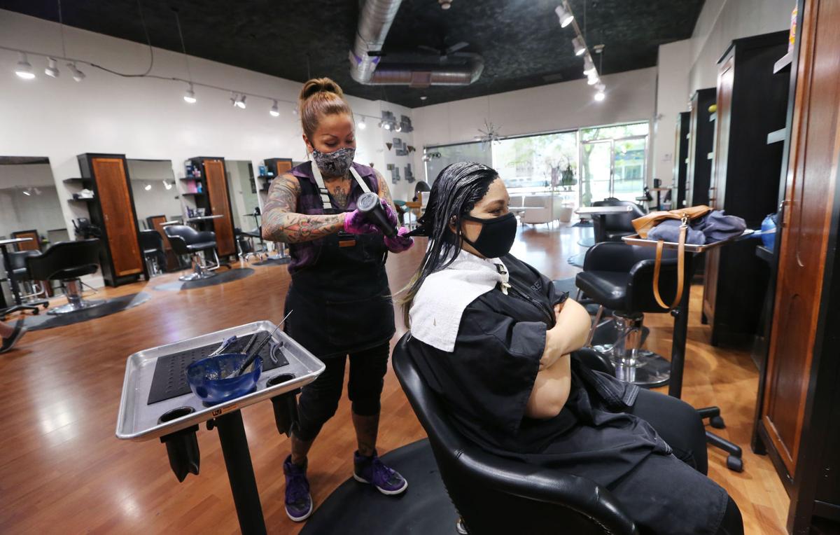 Hair Cutters Take Big Risks To Work During The Quarantine News Bakersfield Com