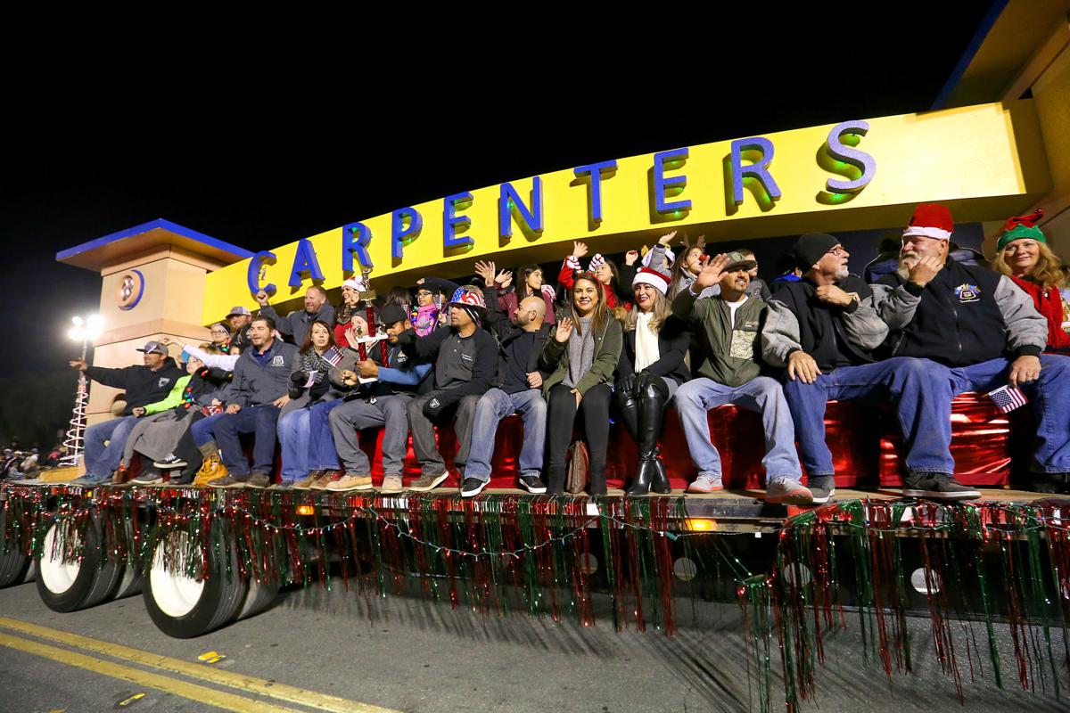 PHOTO GALLERY 35th Annual Bakersfield Christmas Parade Photo