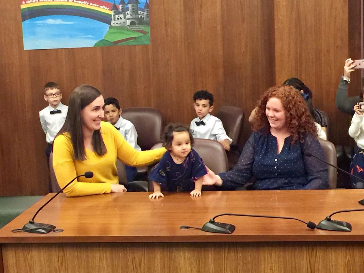 Scores Of Kids Including Lenzy And Kassidy Get Forever Homes On National Adoption Day News Bakersfield Com