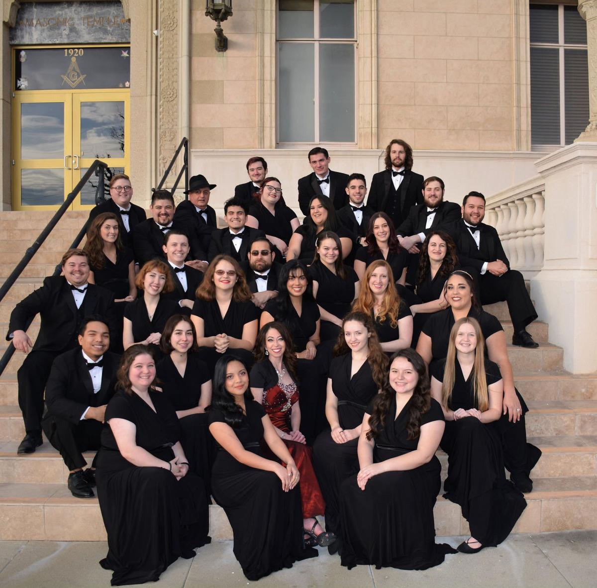 Bakersfield College Chamber Singers 2022 Christmas Donate Goods To Aid Bc Chamber Singers' Rummage Sale | Entertainment |  Bakersfield.com