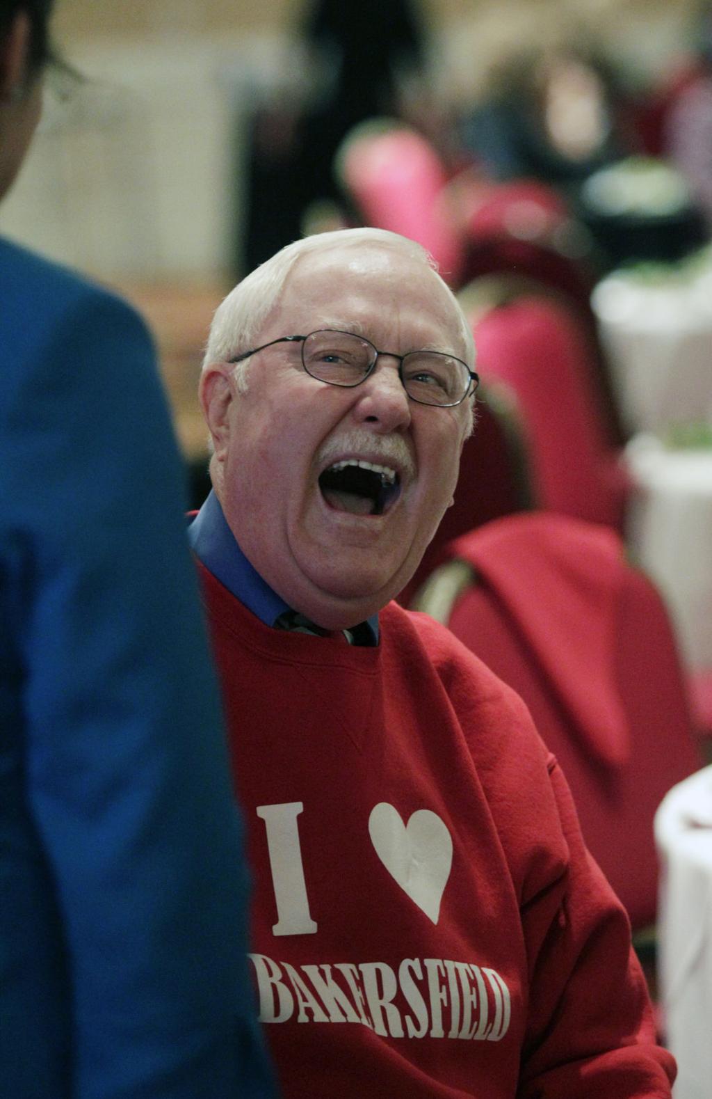 A look back at Bakersfield's longest-serving, best-dressed mayor | News |  bakersfield.com