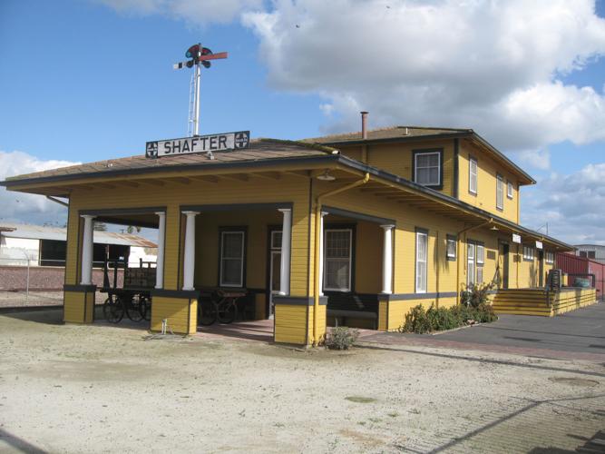 Sit a spell in Shafter Bakersfield Life