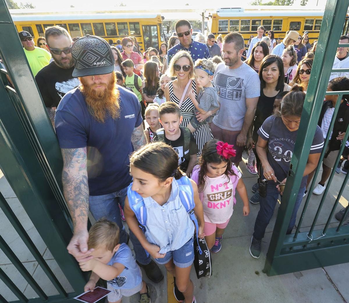 PHOTO GALLERY Independence Elementary School First Day Of School