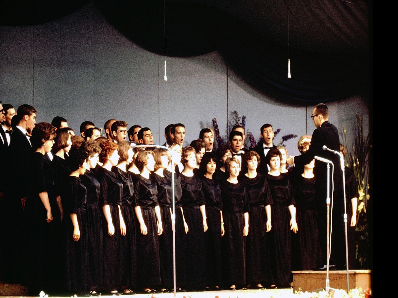 Bakersfield College Chamber Singers 2022 Christmas Bc Choir Member Recalls Historic 1965 Summer Trip | Music | Bakersfield.com
