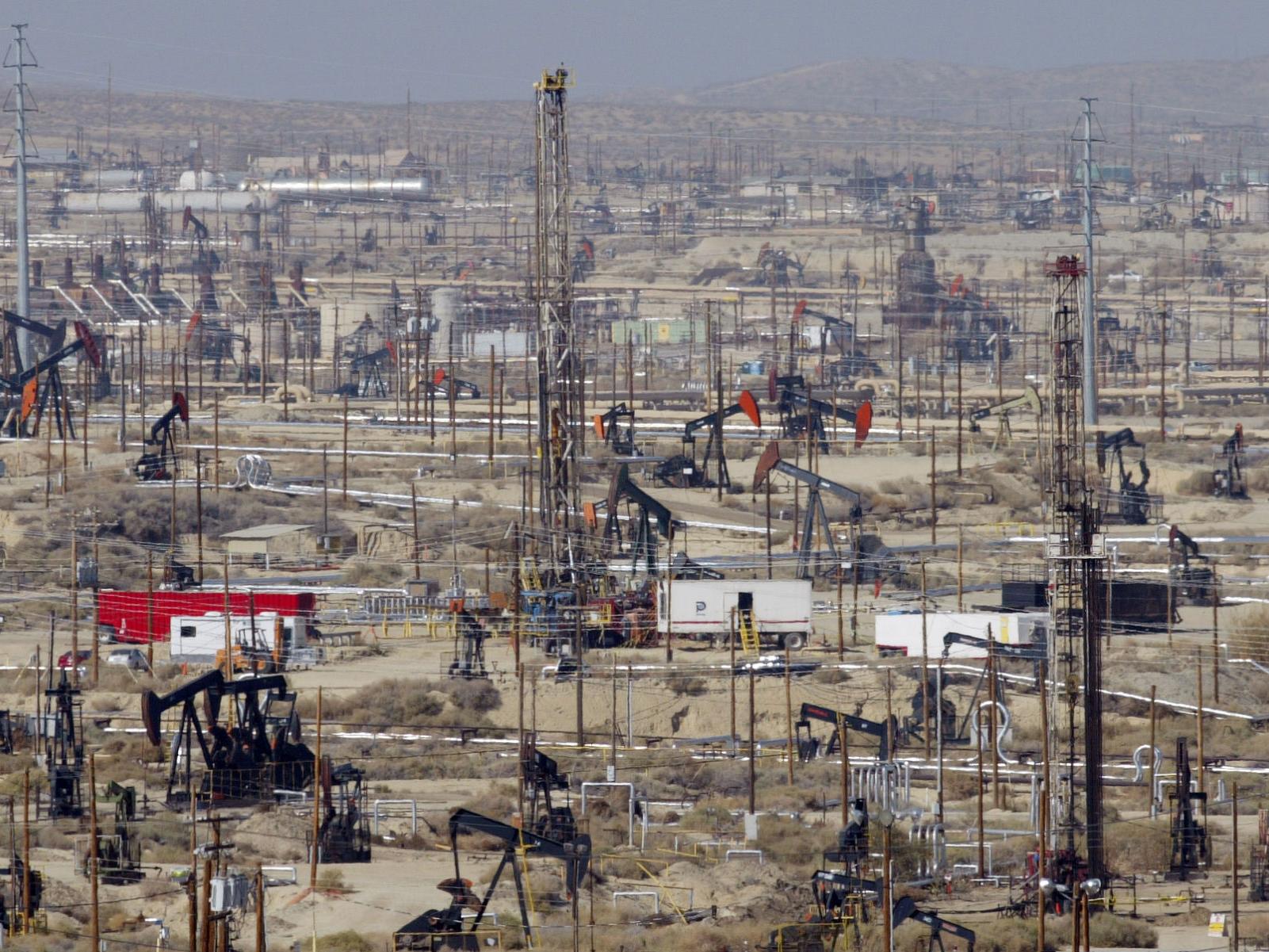 Local Oil Producers Struggle Despite Modest Price Rebound News Bakersfield Com