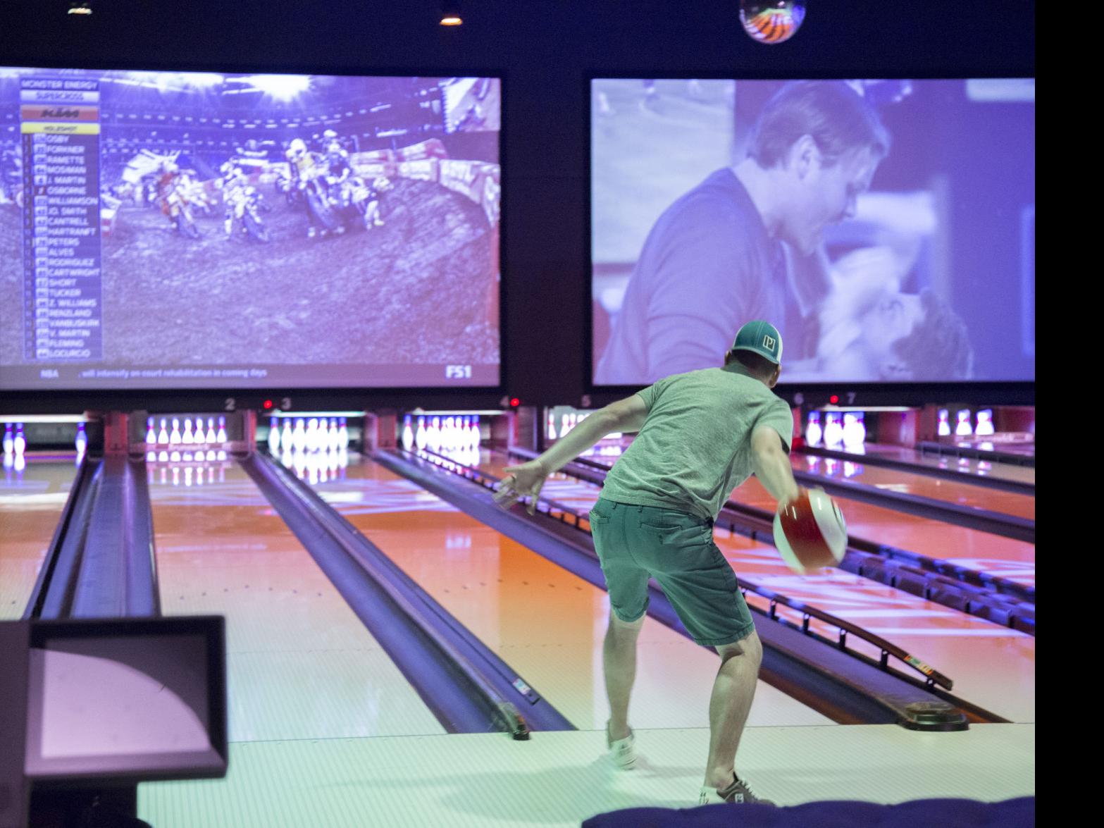 Time To Spare Head To The Blvd For Discount Bowling Saturday Entertainment Bakersfield Com