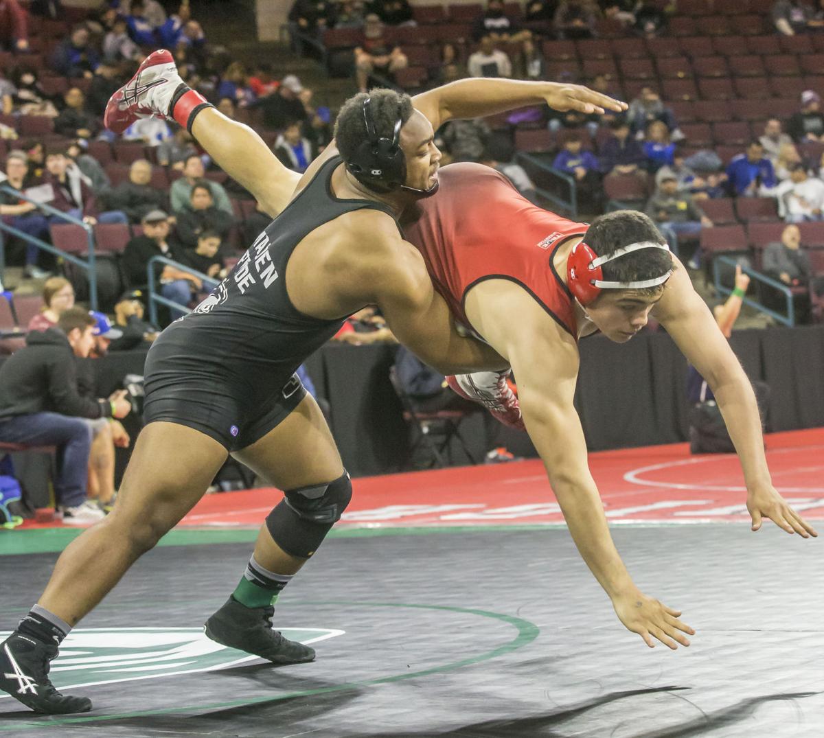 PHOTO GALLERY CIF State Wrestling Championships at Rabobank Arena