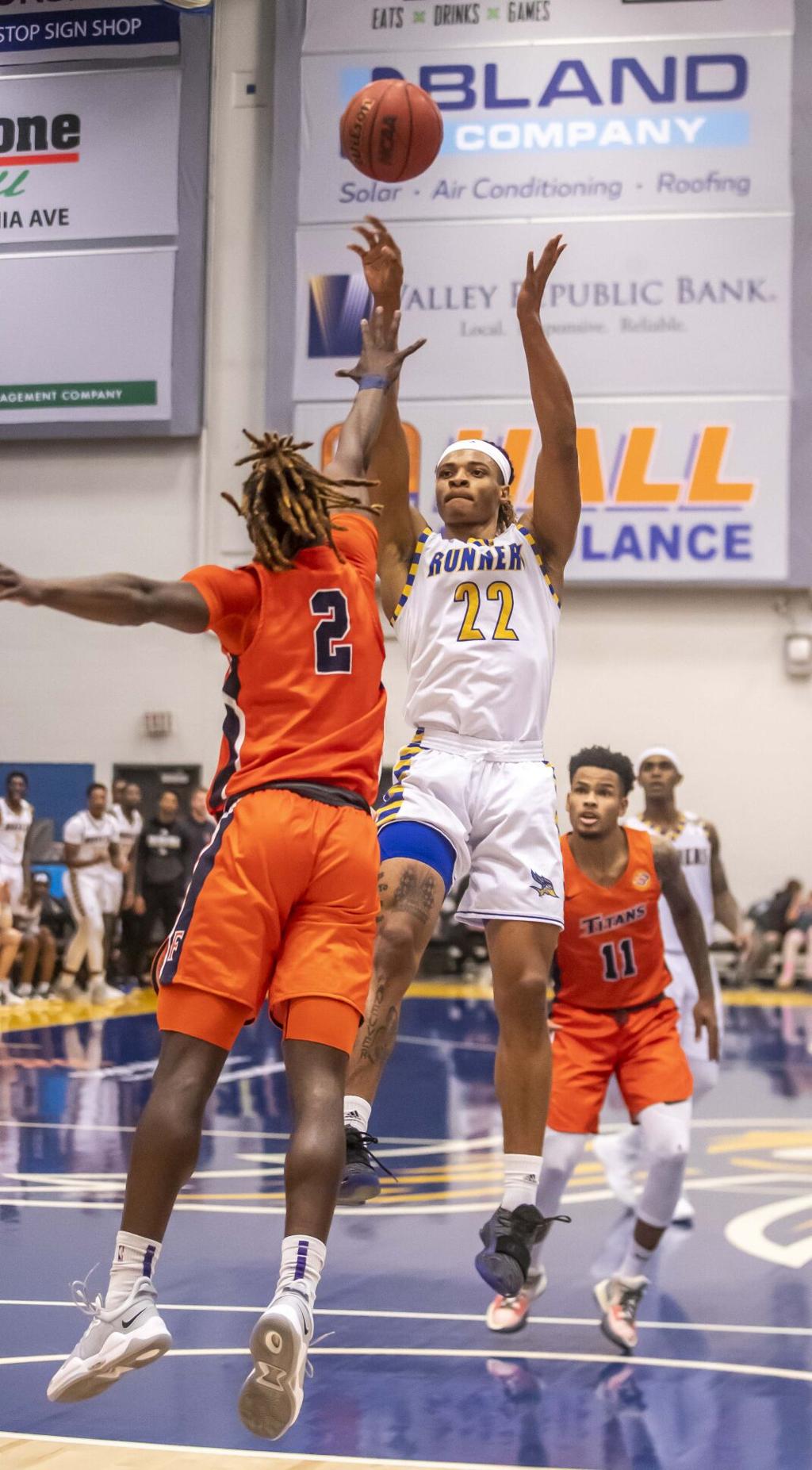 CSUB men's basketball wears down in the post, drops ...