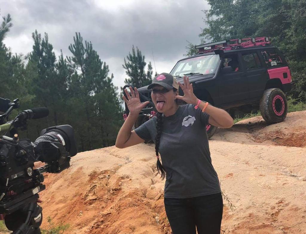 Former Bakersfield Resident To See If Thursday Is Her Night In Off Road Tv Competition Entertainment Bakersfield Com The truck night course not only looks really cool, it has crazy challenges that test even the most skilled drivers. former bakersfield resident to see if