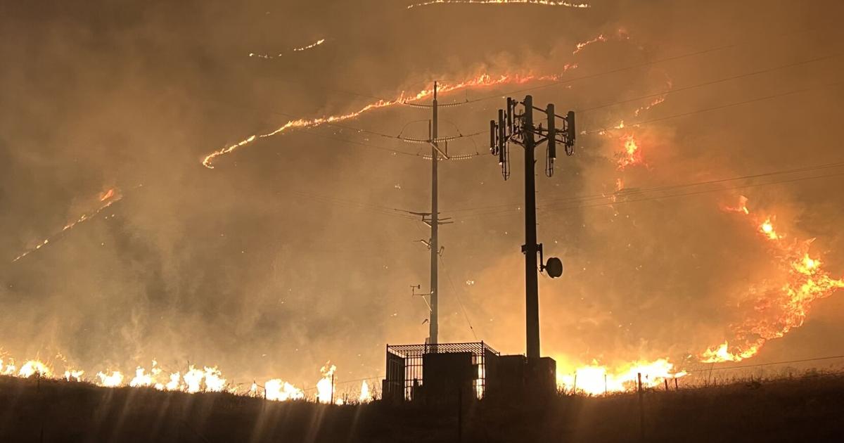 Traffic slowed through Grapevine as fire burns near Fort Tejon | News ...