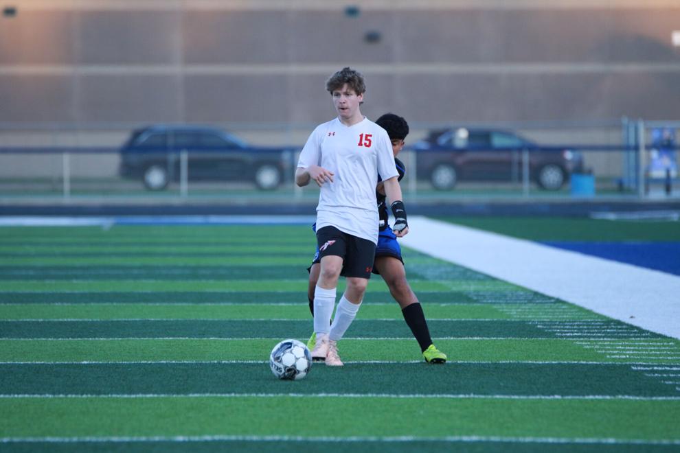 Freer scores game-winning goal in victory over Central