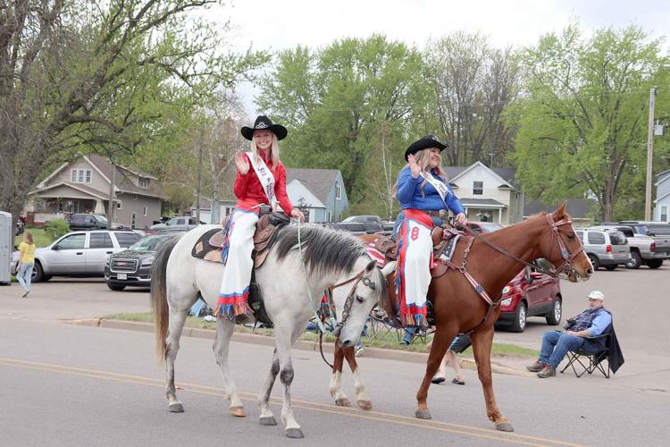 Velkommen til Woodville’s Syttende Mai News