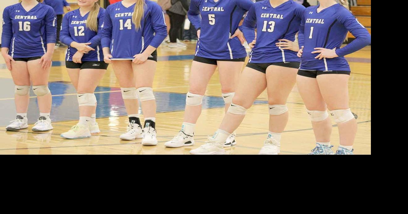 Central volleyball wins three matches at Bloomer Invitational Sports