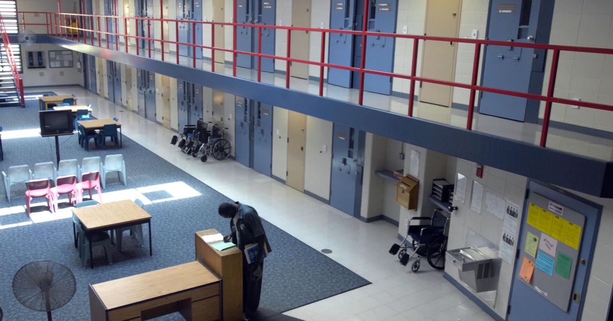 Wisconsin Inmate Population Wisconsin’s inmate population swells as other states limit ...