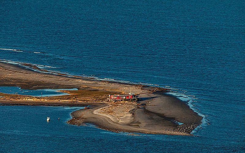 Study predicts faster retreat of barrier islands