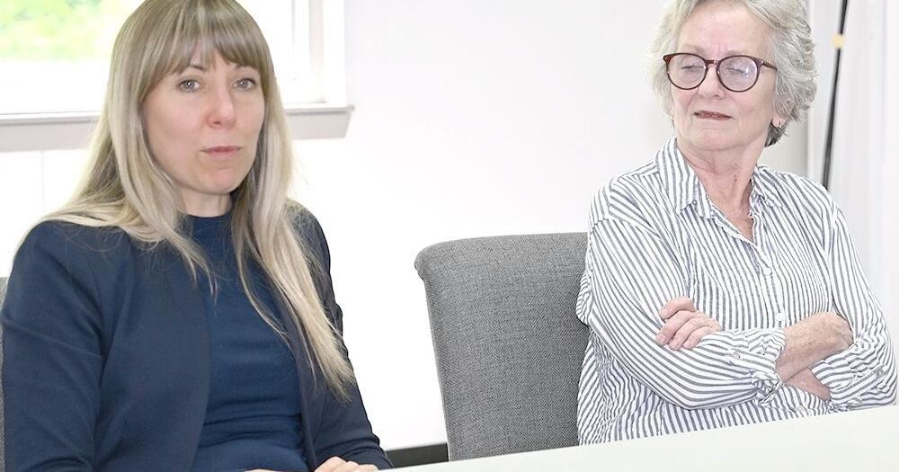 Sarah Trone Garriott makes  campaign stop in Bloomfield