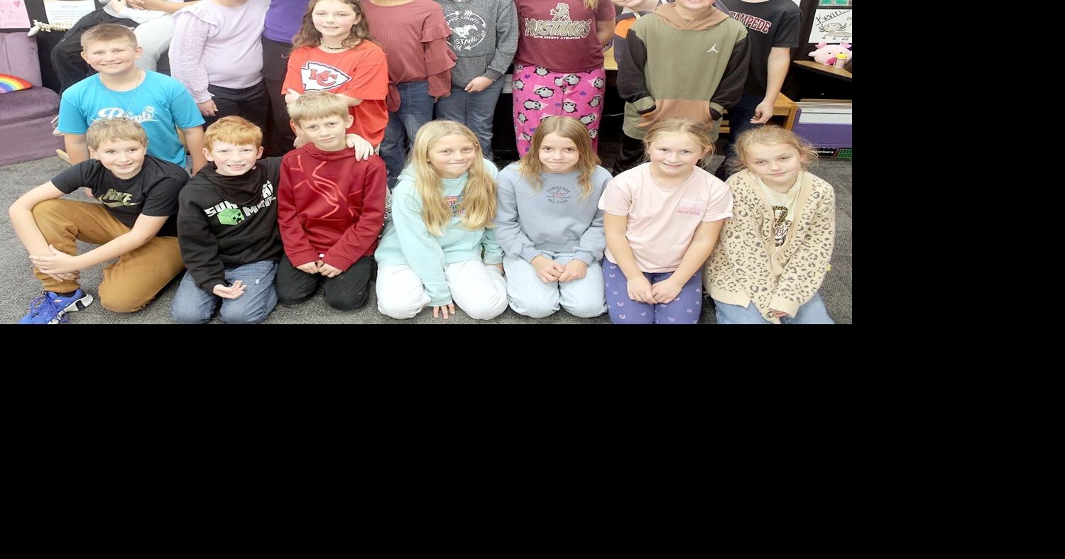 German high school student visits elementary