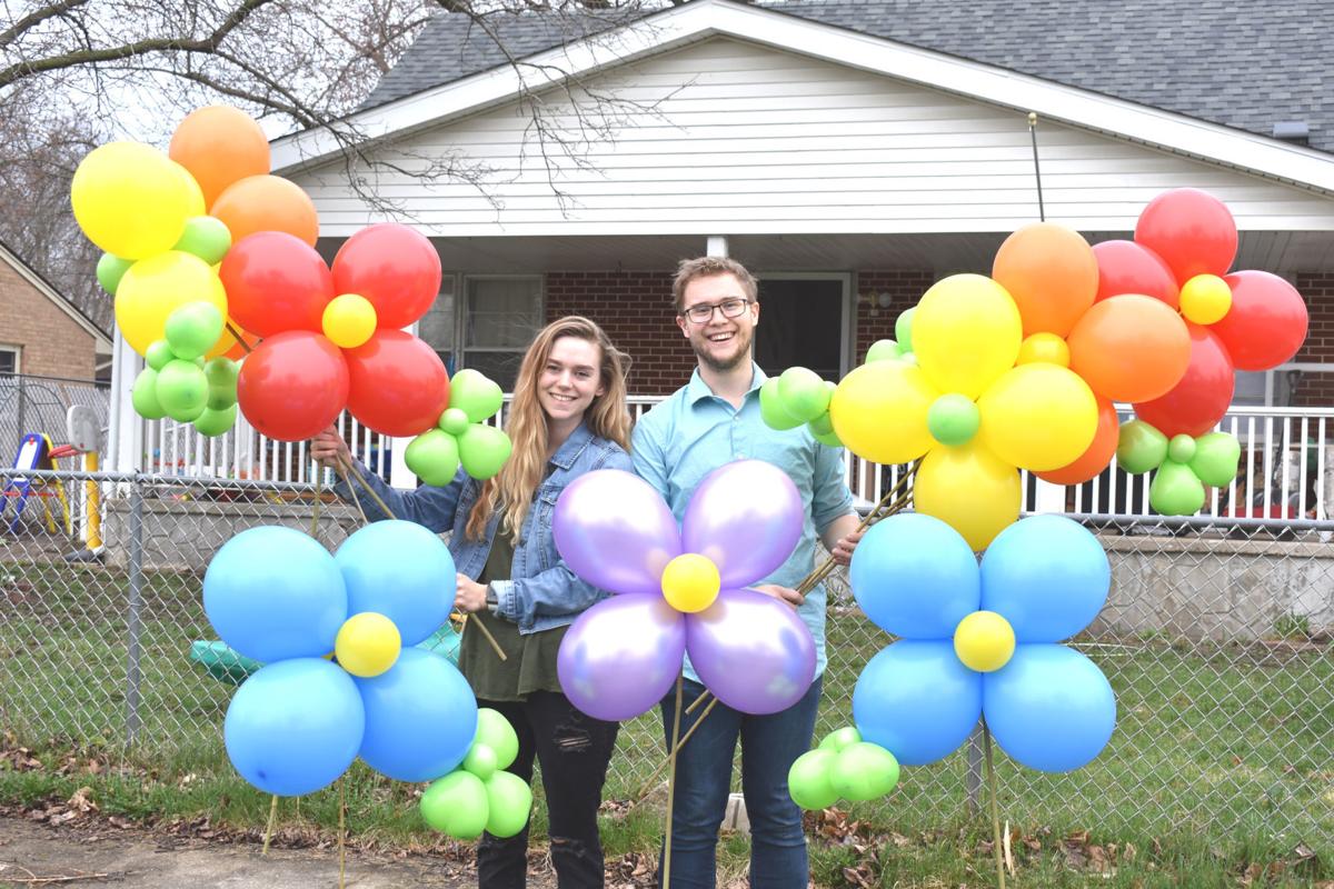 Balloon Twister Brightens Lawns Across The Stateline Covid 19