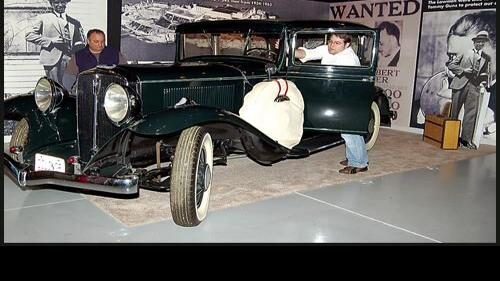 Classic Chicago antique car museum car from john dillinge rmovie with Best Inspiration