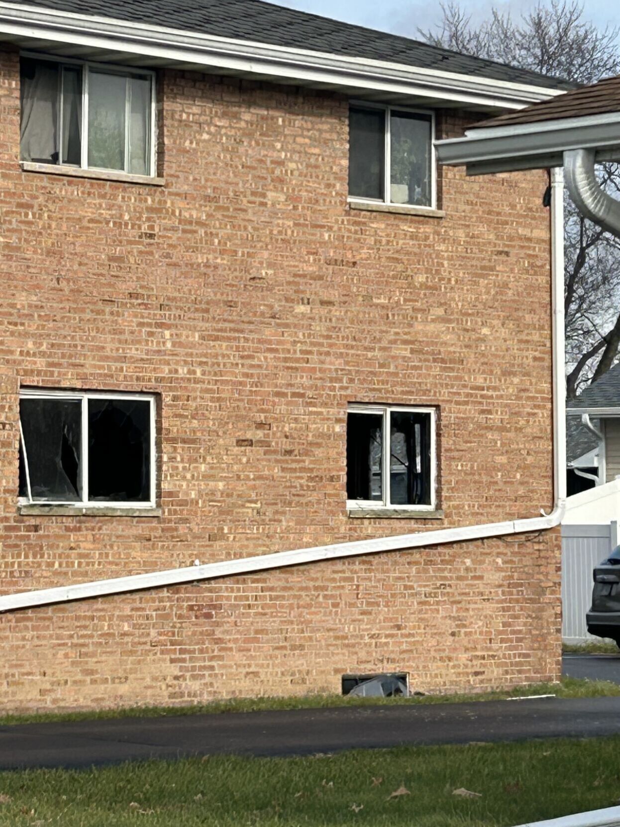 1 Person Dead, 1 Hurt In Janesville Apartment Fire | Local News ...