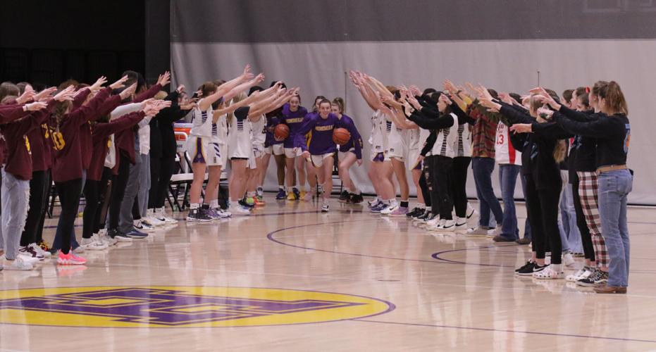 Hononegah girls wrap up third straight NIC10 basketball title Sports