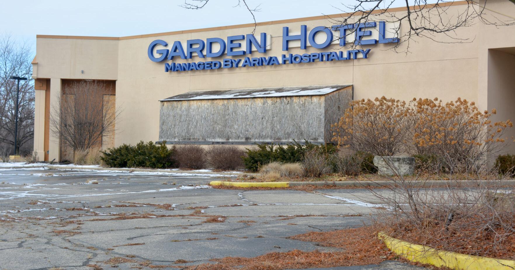 Demolition order approved for Garden Hotel in South Beloit - Vimarsana News