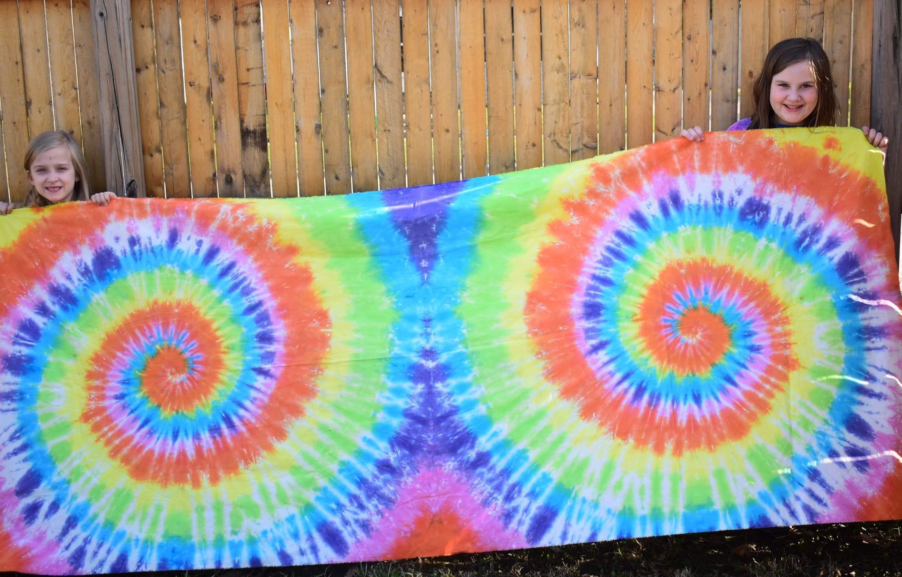 Katie Howes learns to 'let it happen' with the art of tie-dye