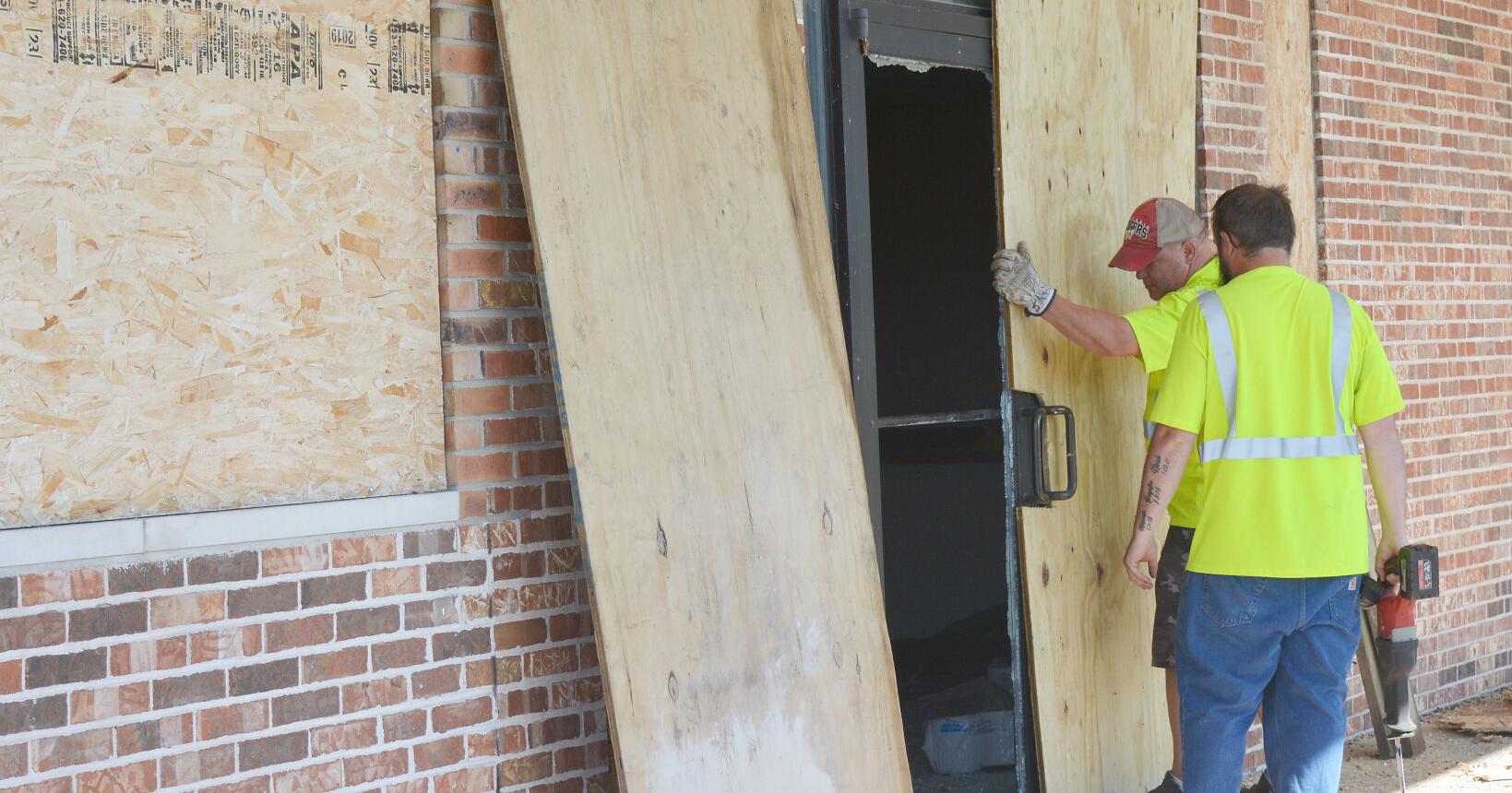 South Beloit hotel demolition could begin in September - Vimarsana News