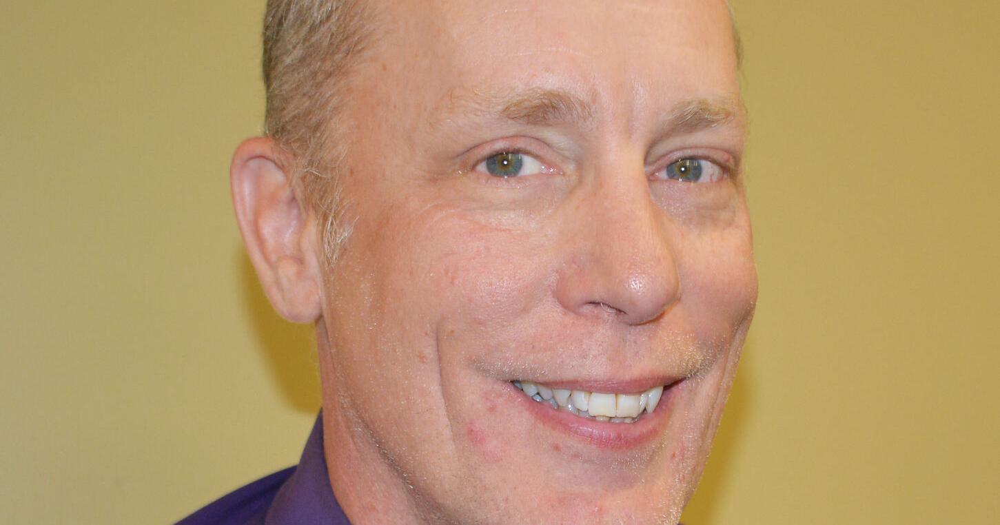 Reporter Alex Gary returns to Beloit Daily News - Vimarsana News