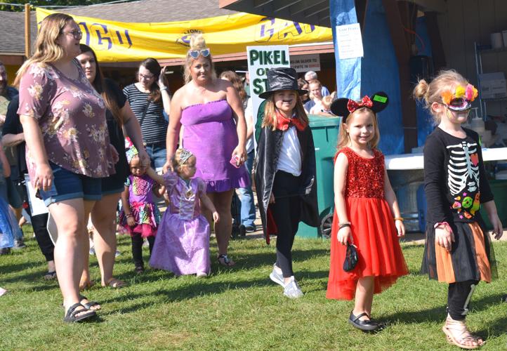 Roscoe Fall Fest ends early, but first days filled with fun Local