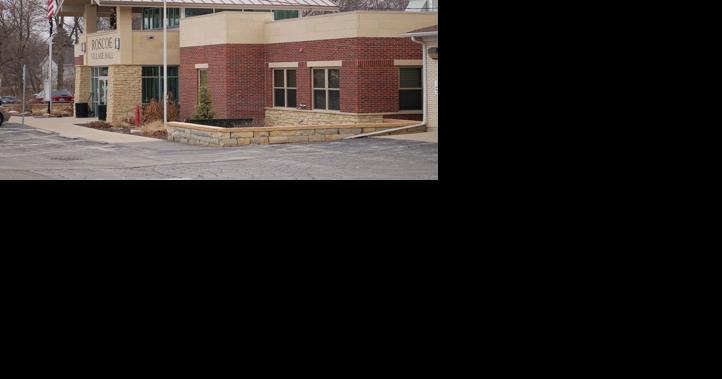 One dead two injured in Roscoe crash