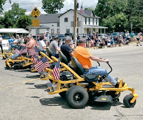 Shopiere Days kicks off summer with fireworks, music and sweet treats