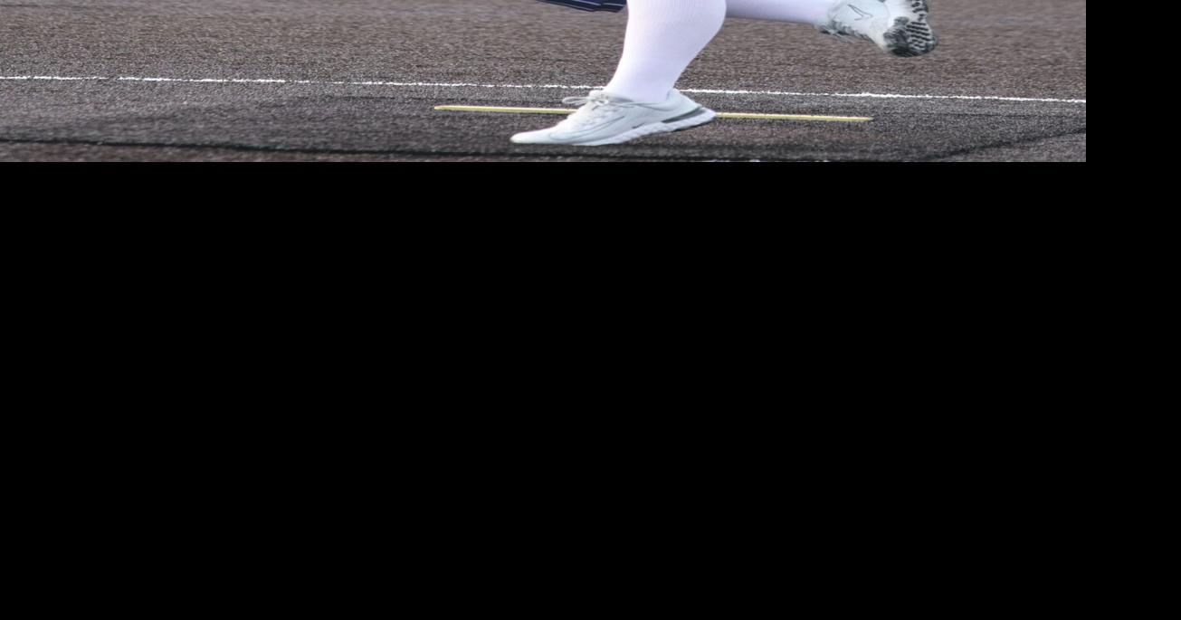 Beloit Memorial Softball Team Claims First SLC Victory in Thrilling Matchup