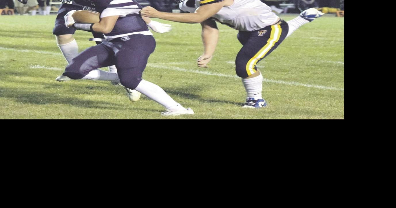 Clinton's line steps up in 29-13 win over rival Beloit Turner | Sports ...