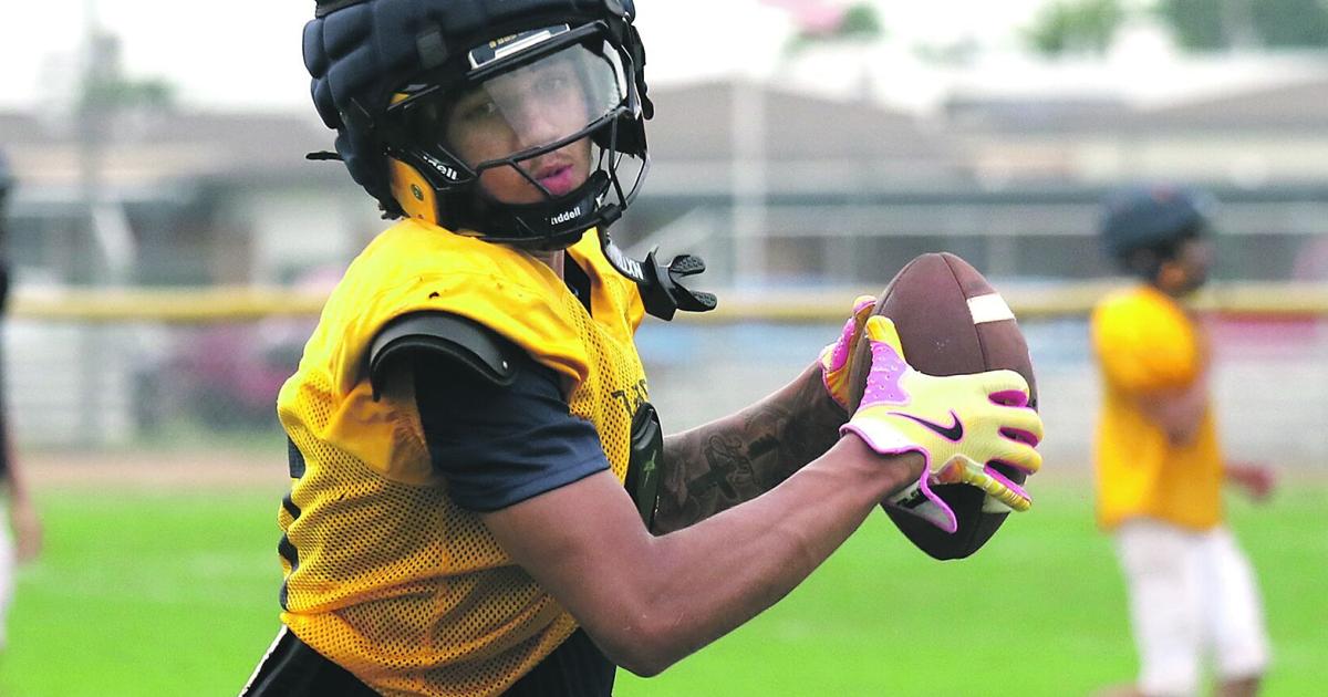Returning skill players should help boost Beloit Turner football team