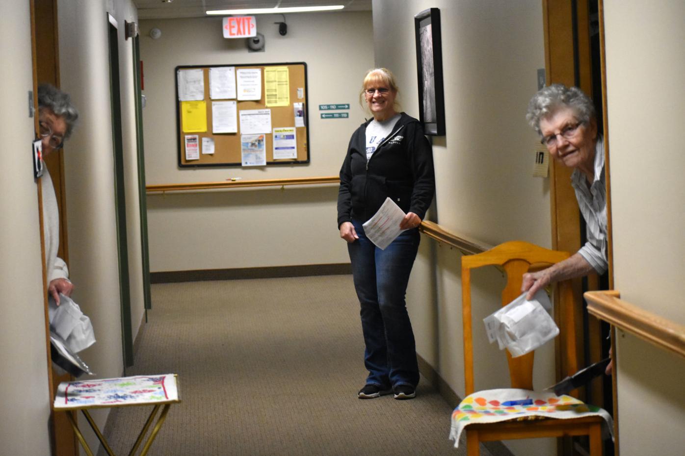 Beloit Meals On Wheels Volunteers Drop And Go Covid 19 Beloitdailynews Com