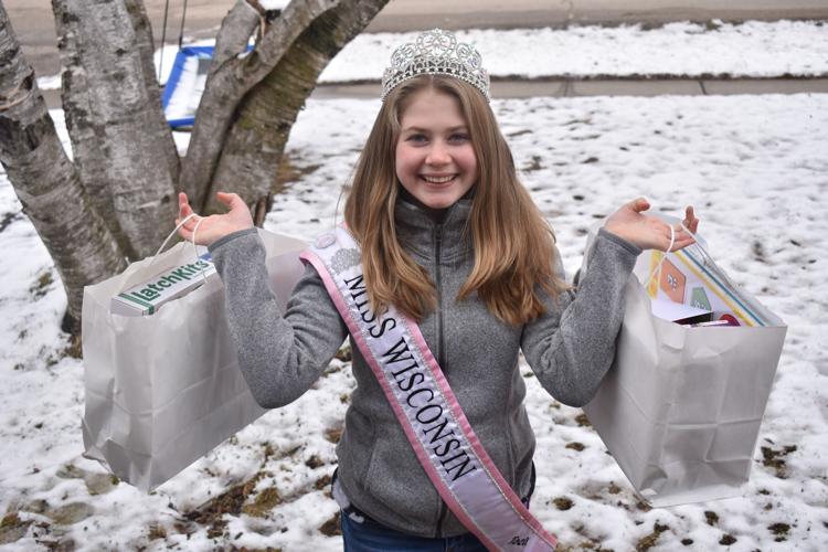 Newly crowned Kellyse rounds up toys and fans | Local News ...