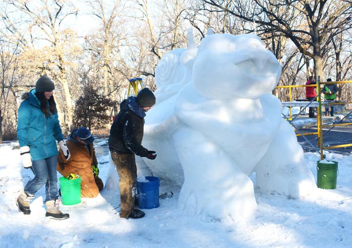 Rockford hosts Illinois State Snow Sculpting competition Local News